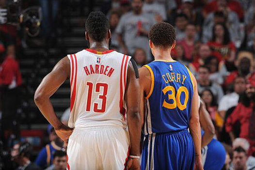 位内线球员 位内线球员