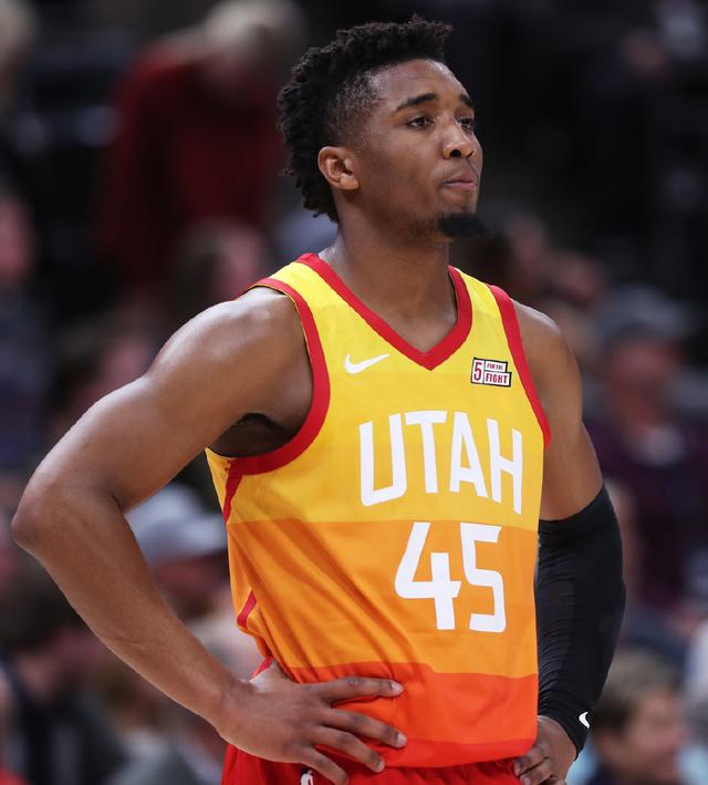 在世界羽毛 在世界羽毛