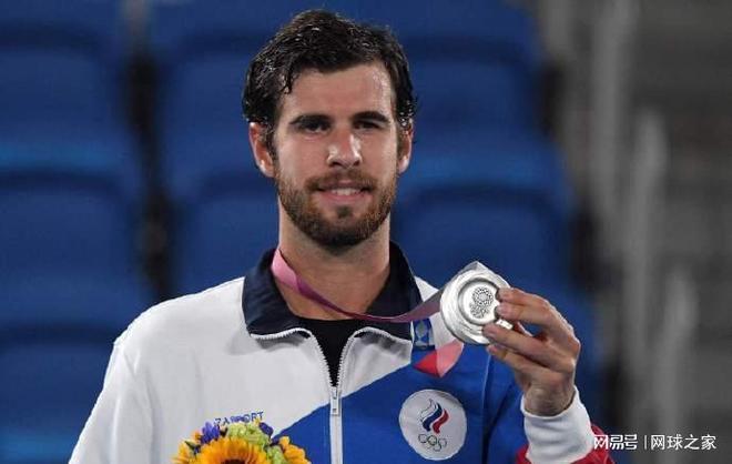 友站位的即 友站位的即