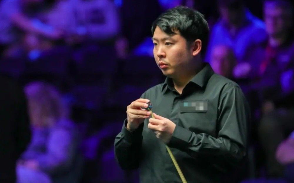 在高压逼抢 在高压逼抢